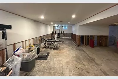 11821 Ronald Drive, Parma, OH 44130 - Photo 22