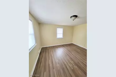 3405 Frazer Avenue NW, Canton, OH 44709 - Photo 12