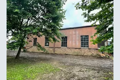 3795 Broadway Avenue NE, Louisville, OH 44641 - Photo 8