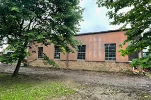 3795 Broadway Ave NE, Louisville, OH 44641 - Photo 8