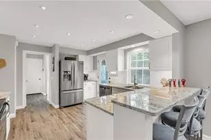 16460 Georgetown Ct, Strongsville, OH 44136 - Photo 12