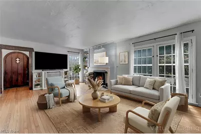 1284 Overlook Road, Oakwood, OH 44107 - Photo 4