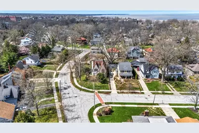 1284 Overlook Road, Oakwood, OH 44107 - Photo 2