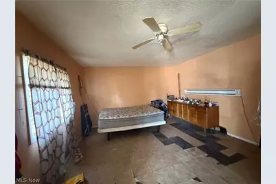 1369 E 41st Street, Loveland, OH 44103 - Photo 12