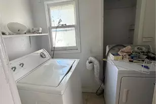 1369 E 41st St, Loveland, OH 44103 - Photo 16