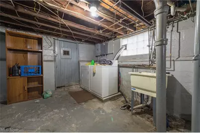 4004 E 52nd Street, Newburgh Heights, OH 44105 - Photo 30