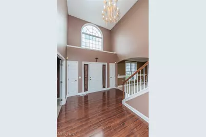17918 Princeton Circle, Strongsville, OH 44149 - Photo 4