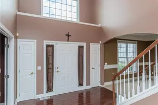 17918 Princeton Cir, Strongsville, OH 44149 - Photo 4