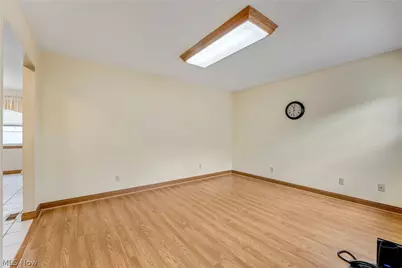 17500 Alexander Road, Walton Hills, OH 44146 - Photo 4