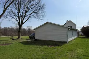 824 Goshen Ave SE, New Philadelphia, OH 44663 - Photo 6