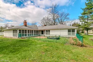 8101 Middlesex Rd, Mentor, OH 44060 - Photo 2