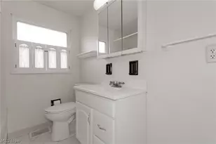 8101 Middlesex Rd, Mentor, OH 44060 - Photo 18