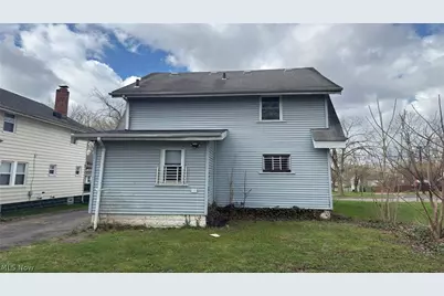 379 Noah Avenue, Akron, OH 44320 - Photo 4