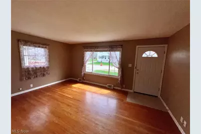 227 Howard Street, Medina, OH 44256 - Photo 2