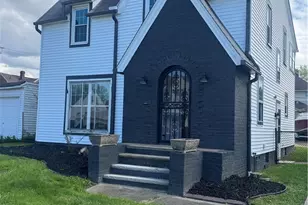 10900 Vernon Ave, Garfield Heights, OH 44125 - Photo 4