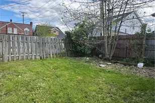 10900 Vernon Ave, Garfield Heights, OH 44125 - Photo 8