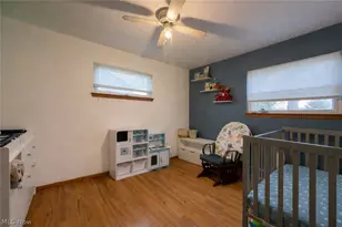 30405 Vineyard Rd, Willowick, OH 44095 - Photo 6