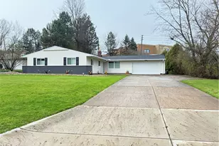 2642 Ramsay Rd, Beachwood, OH 44122 - Photo 2