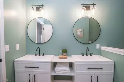 6980 Knight Avenue NW, Canton, OH 44708 - Photo 16