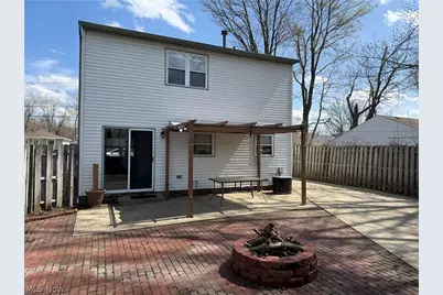 1030 E 349th Street, Eastlake, OH 44095 - Photo 6