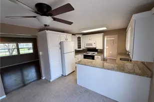 1030 E 349th St, Eastlake, OH 44095 - Photo 12