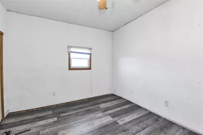 18022 State Route 301, LaGrange, OH 44050 - Photo 8