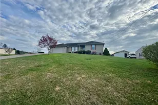 135 Meadow Ln, Parkersburg, WV 26101 - Photo 40
