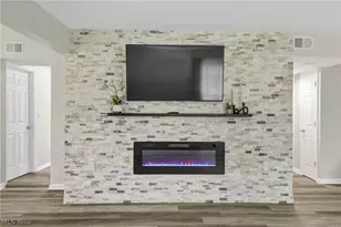 21237 Westwood Rd, Fairview Park, OH 44126 - Photo 6