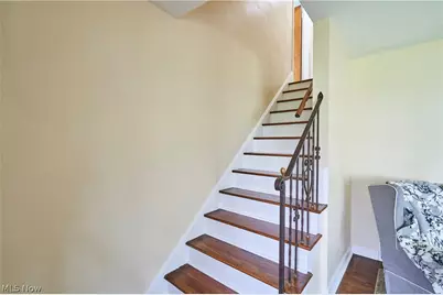 1360 Croyden Road, Lyndhurst, OH 44124 - Photo 20