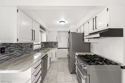 902 Colonel Drive, Loveland, OH 44109 - Photo 20