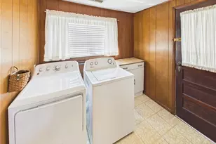 90 S Third St, Parkersburg, WV 26101 - Photo 10
