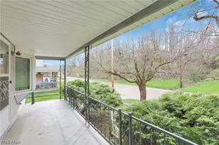 140 S Valley St, Corning, OH 43730 - Photo 2