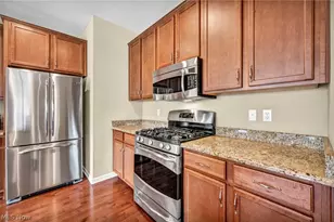 8330 Beaumont Dr, Mentor, OH 44060 - Photo 16