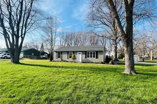 7063 Lake Rd, Madison, OH 44057 - Photo 2