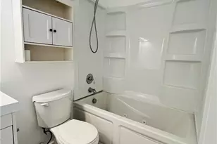 7063 Lake Rd, Madison, OH 44057 - Photo 38