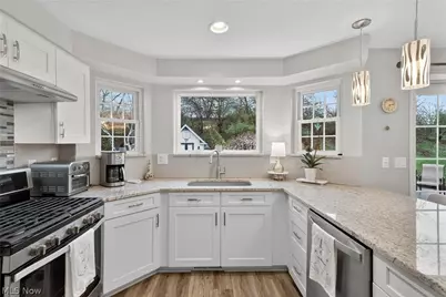 551 Picadilly Circle, Akron, OH 44319 - Photo 10