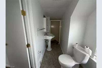 7222 Wright Avenue, Oakwood, OH 44146 - Photo 8