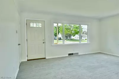 73 N Edgehill Avenue, Youngstown, OH 44515 - Photo 10