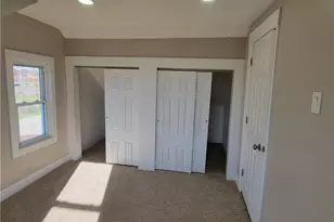 12621 Hirst Ave, Loveland, OH 44135 - Photo 22