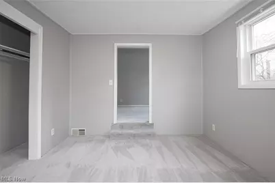 2960 Clearfield Avenue, Akron, OH 44314 - Photo 16