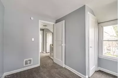 1090 Greenwood Avenue, Akron, OH 44320 - Photo 20