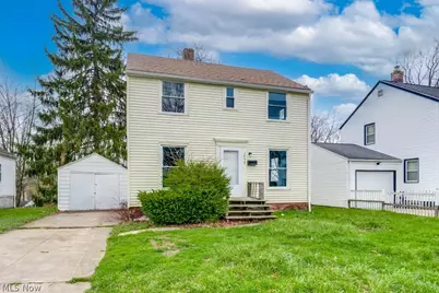 1090 Greenwood Avenue, Akron, OH 44320 - Photo 1