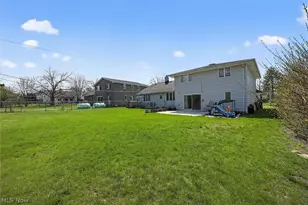 1905 Camberly Dr, Loveland, OH 44124 - Photo 32