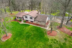 12432 Ledgeview St NW, Canal Fulton, OH 44614 - Photo 2