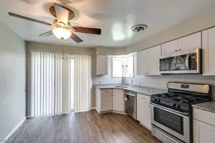 20503 Mountville Dr, Maple Heights, OH 44137 - Photo 16