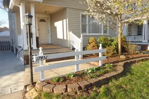 17451 Woodford Ave, Oakwood, OH 44107 - Photo 2