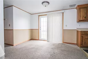 112 Cole St, Barnesville, OH 43713 - Photo 10