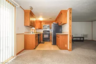 112 Cole St, Barnesville, OH 43713 - Photo 8