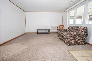 112 Cole St, Barnesville, OH 43713 - Photo 14