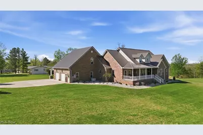 1384 Spider Ridge Road, Parkersburg, WV 26104 - Photo 2
